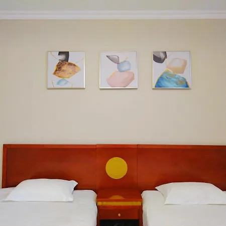 Milky Way Hotel 4*